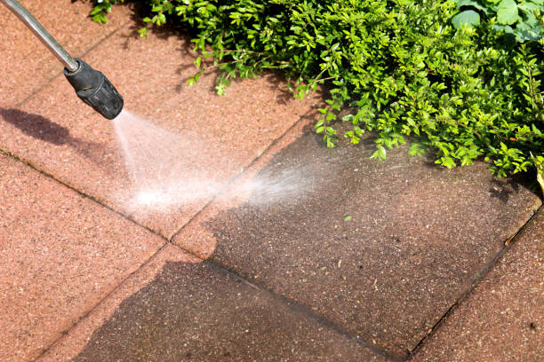 Garage Pressure Washing in Taos, MO